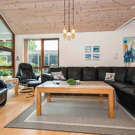 4 Star Holiday Home In Aabenraa Holiday home