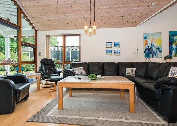 Cozy Retreat In Lojtland - By Traum Hébergement de vacances