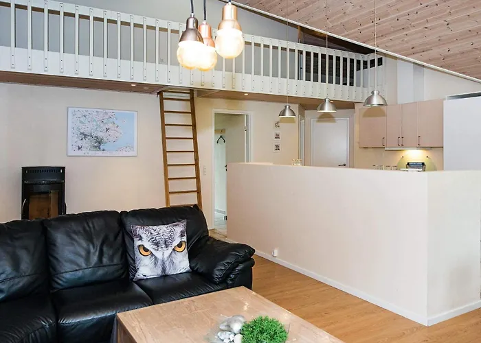 Cozy Retreat In Lojtland - By Traum Hébergement de vacances