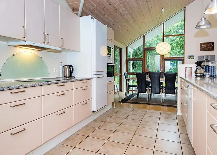Cozy Retreat In Lojtland - By Traum Hébergement de vacances